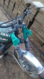 suzu23.jpg suzu23.jpg