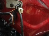 Suzuki RF900R liitin_.jpg