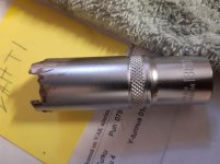 Pitkähkö hylsy.jpg