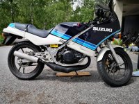 Gamma kesä 1 alakatteen hommia 1.jpg Gamma kesä 1 alakatteen hommia 1.jpg