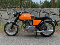 Laverda 750 -70.jpg