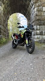 BMW F900GS Koskensaarella 1.jpeg
