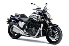 2013-Yamaha-VMax-VMX17f.jpg