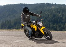 2013_zero-s_action-23_777x555_gallery.jpg 2013_zero-s_action-23_777x555_gallery.jpg